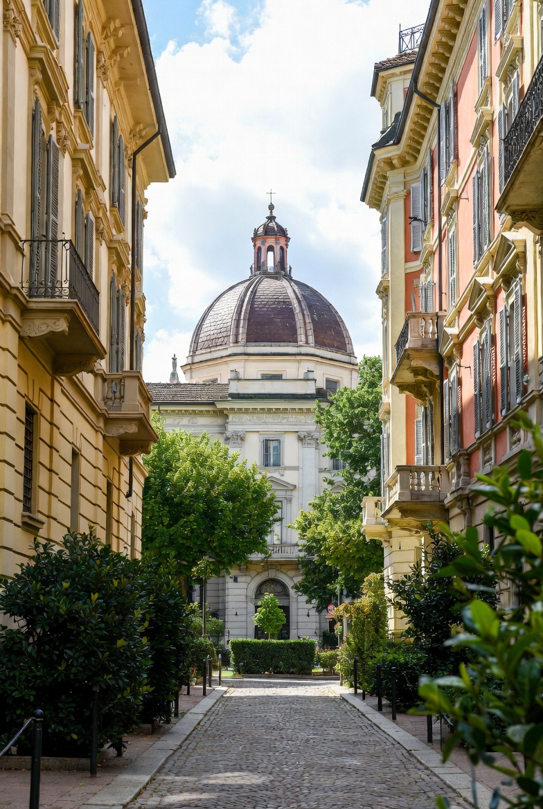 Luxury high class Milan escort experience